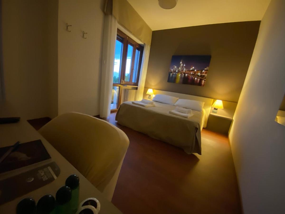 Hotel Lido Bollengo 외부 사진